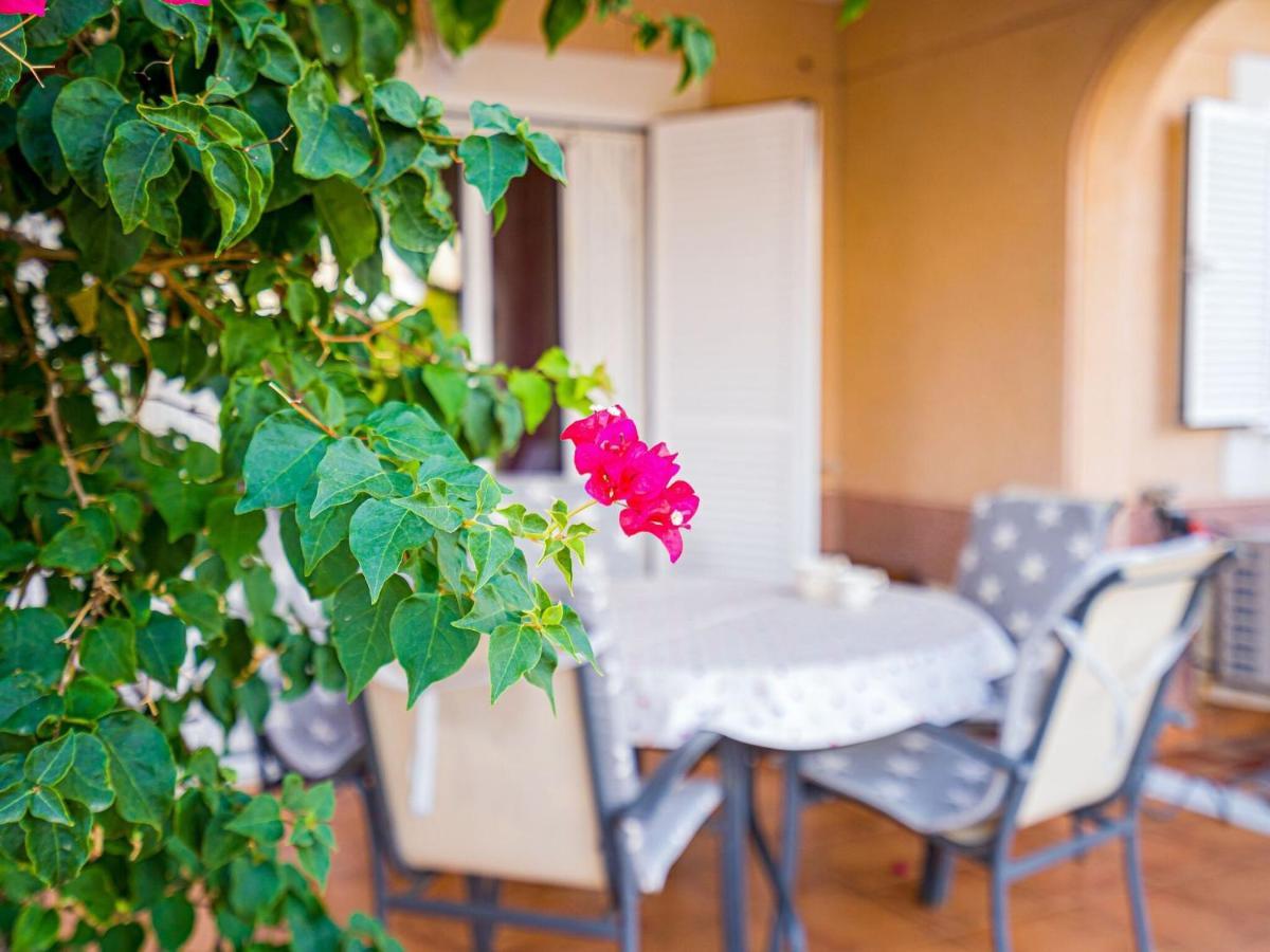 Belvilla By Oyo Lovely Bungalow With Swimming Pool Orihuela Exterior photo