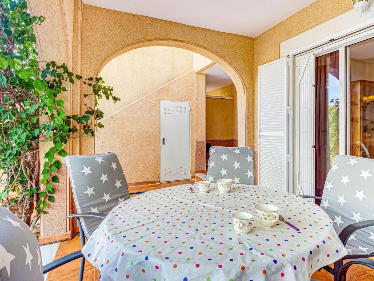 Belvilla By Oyo Lovely Bungalow With Swimming Pool Orihuela Room photo